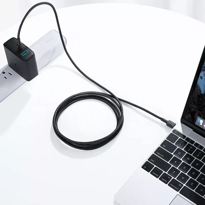 Aukey CB-CD45 USB-C-auf-USB-C-Kabel, Quick Charge, 0,9 m, schwarz