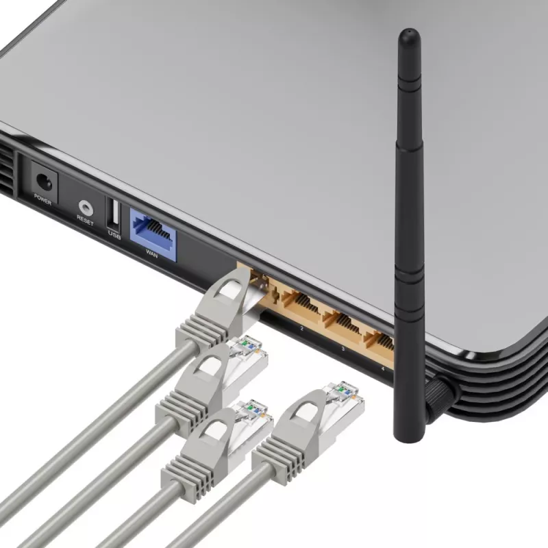 Extralink LAN Patchkabel Kat.5e RJ-45 U/UTP 0,5m Grau