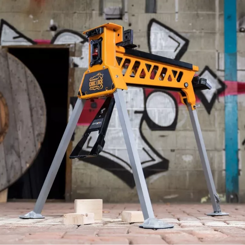 Batavia B.V. | Croc Lock Werkbank und Spannstation