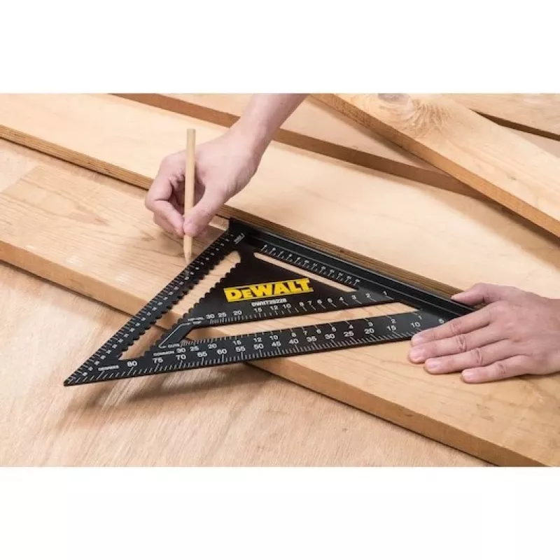 DeWalt DWHT25228-0 Speed Square Anschlagwinkel, 30 cm