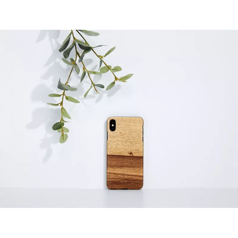 Smartphone-Hülle man and wood für iPhone XS Max — terra Schwarz