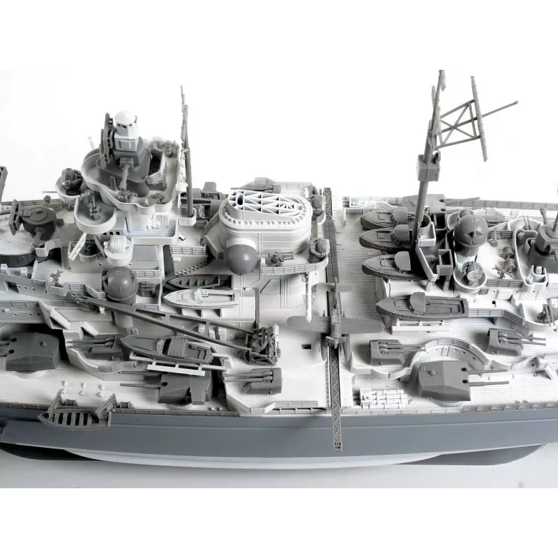 Plastikmodellschiff REVELL Tirpitz Maßstab 1:350