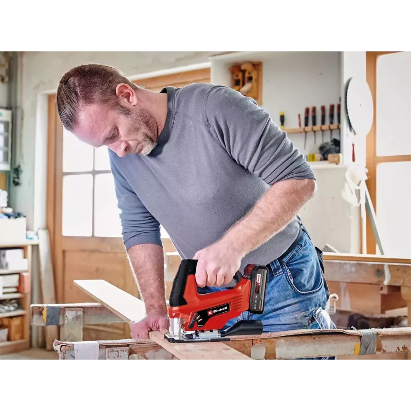 Einhell TC-JS 18/70 Li Akku-Stichsäge 4321280, Power X-Change, 18 V, 2700 Hübe/min, 70 mm Schnitttiefe, inkl. 2,5-Ah-Akku und Ladegerät, rot/schwarz