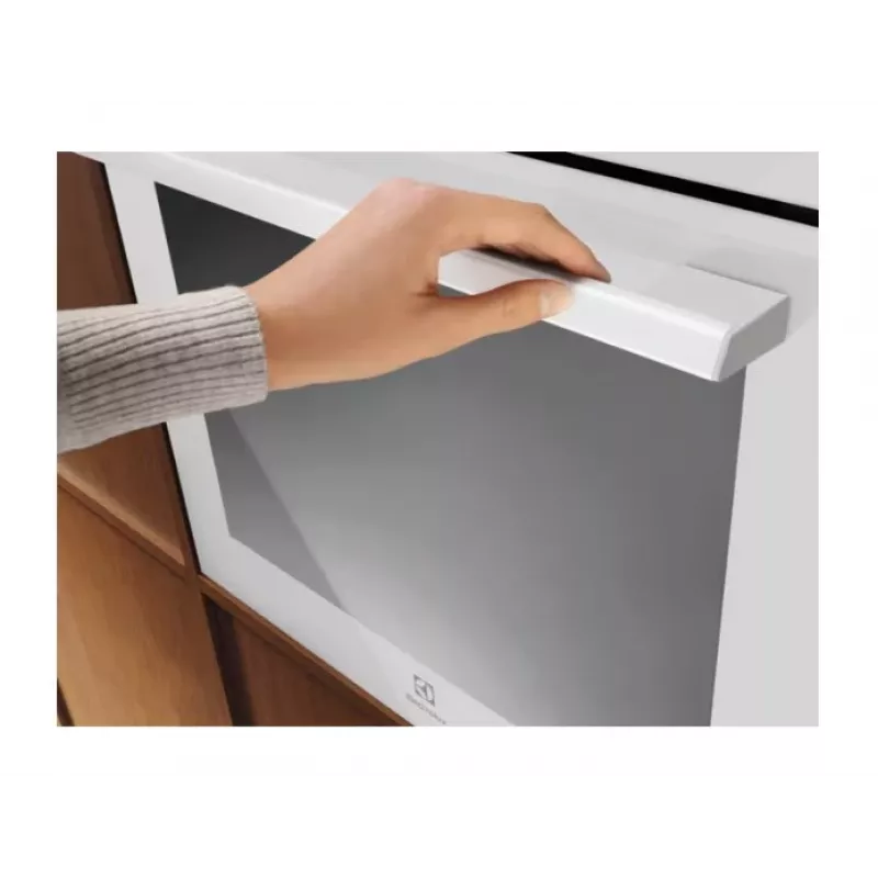 Einbau-Elektrobackofen Electrolux LOE8F38V — 72 L, Katalysator-Reinigung, TFT-Display, 220–240 V