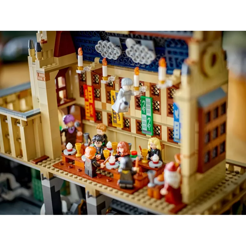 LEGO® Harry Potter™ Hogwarts™ Schloss: die Große Halle 76435
