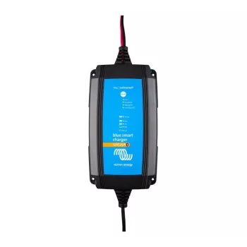 Victron Energy Blue Smart IP65 Ladegerät 12/25 BPC122531064 mit DC-Anschluss