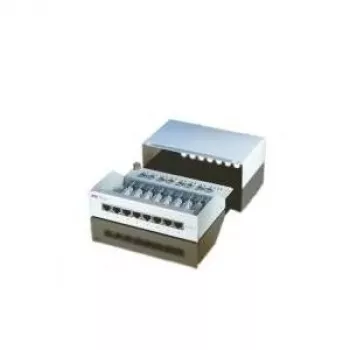 Patchfeld, 8 Ports, Kat. 5e, geschirmt, hellgrau, 14 cm, 44 x 172 x 140 mm