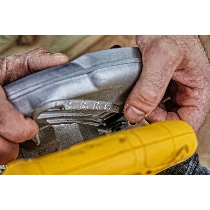 DeWALT DWE560 Handkreissäge, 1350 W, 184 mm Sägeblatt, 5500 U/min, gelb/schwarz