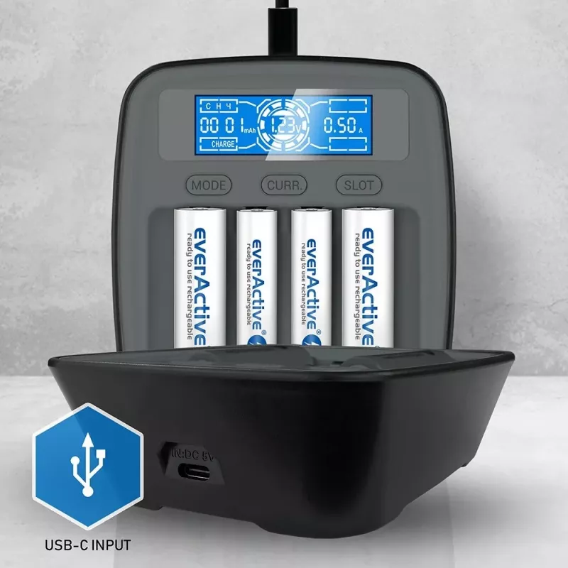 everActive NC-1000M V2 Akkuladegerät, Ni-MH, 4 Schächte AA/AAA, USB-C, Schwarz