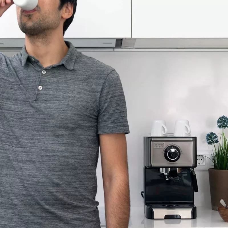 Black+Decker BXCO1200E Siebträger-Espressomaschine, 1200 W