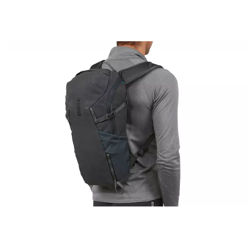 Thule 4127 AllTrail X 15L Wanderrucksack, Obsidian