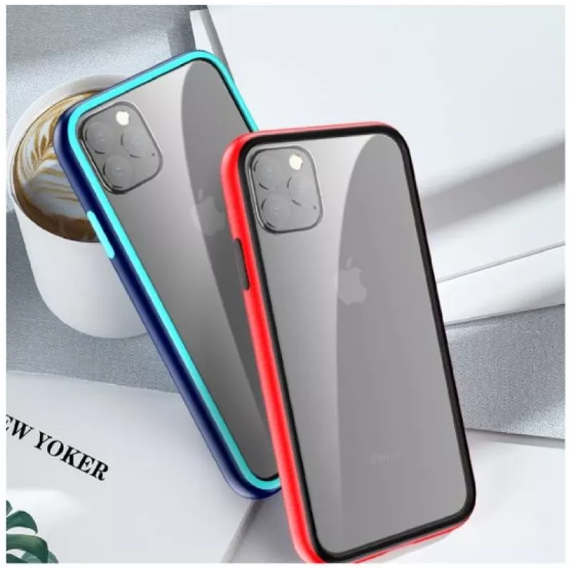 Schutzhülle COMMA für iPhone 11 Pro Max — stoßfest, grün