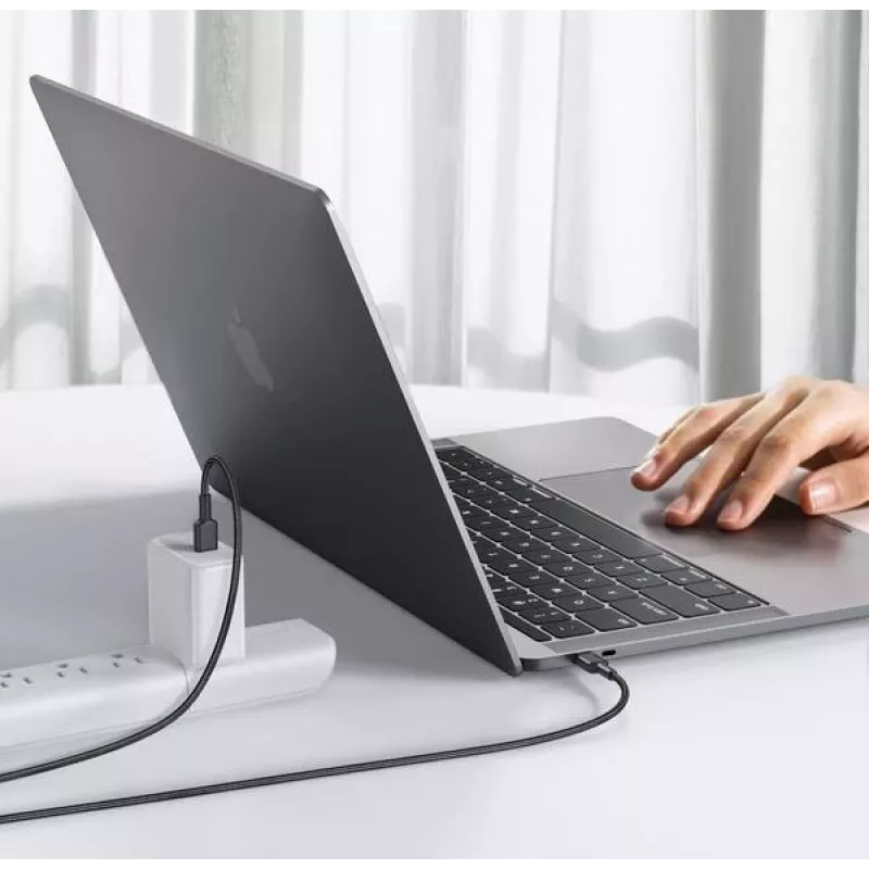 Aukey CB-CD45 USB-C-auf-USB-C-Kabel, Quick Charge, 0,9 m, schwarz