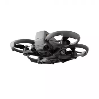 DJI Avata 2 Fly More Combo 1 Akku 4 Rotoren 12 MP 3840 x 2880 Pixel Schwarz