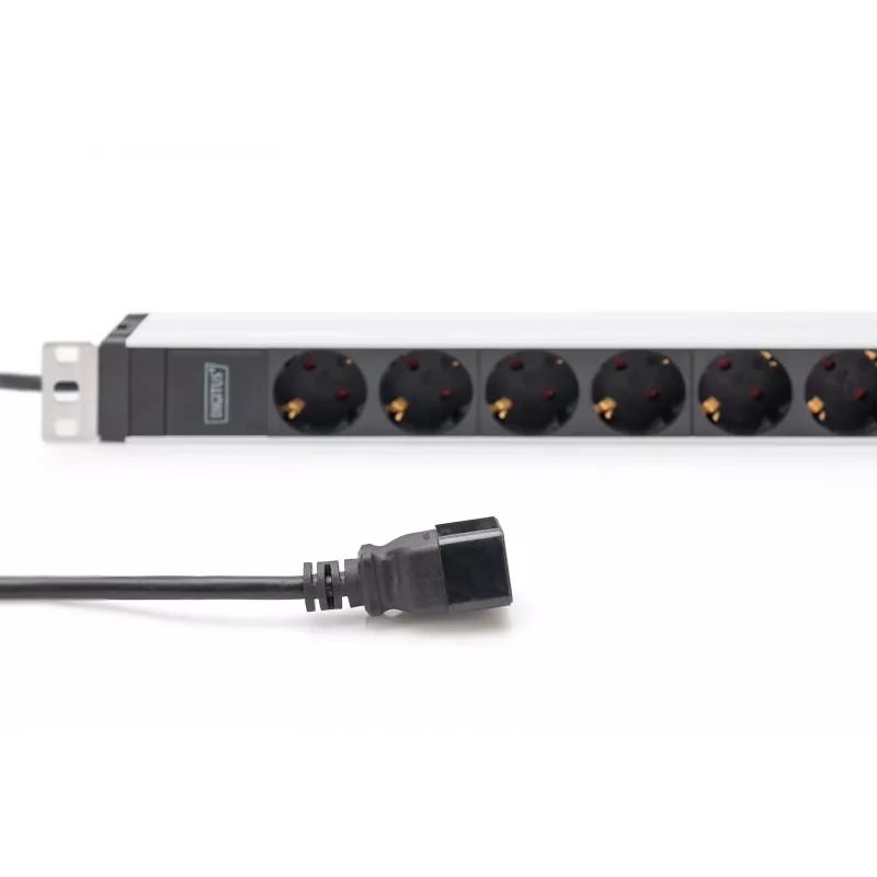 Digitus Steckdosenleiste mit Aluminiumprofil, 8-fach Sicherheitssteckdose, 2 m Kabel, IEC C20 Stecker