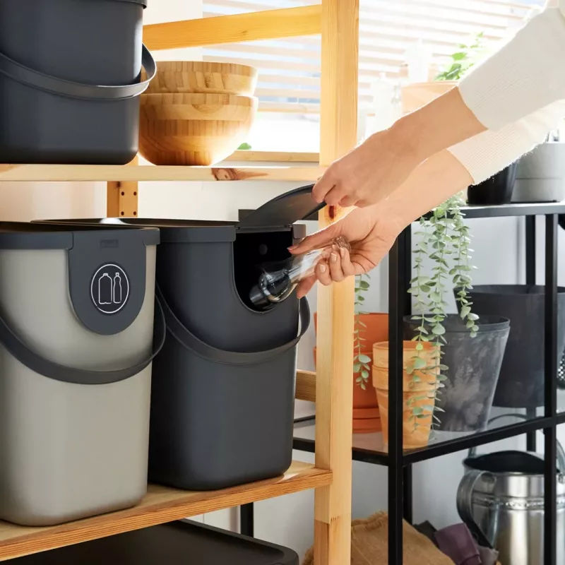 Rotho Albula Abfalltrennbehälter, 25 l, Cappuccino