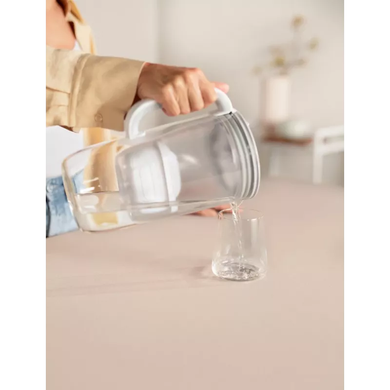 Brita Glass+1 Maxtra Pro Pure Performance Glas-Filterkanne, 2,5 l Gesamtvolumen / 1,5 l gefiltert, spülmaschinenfest, grau