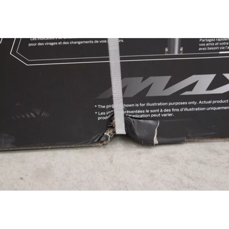 Elektro-Kickscooter Ninebot MAX G2 (beschädigte Verpackung)