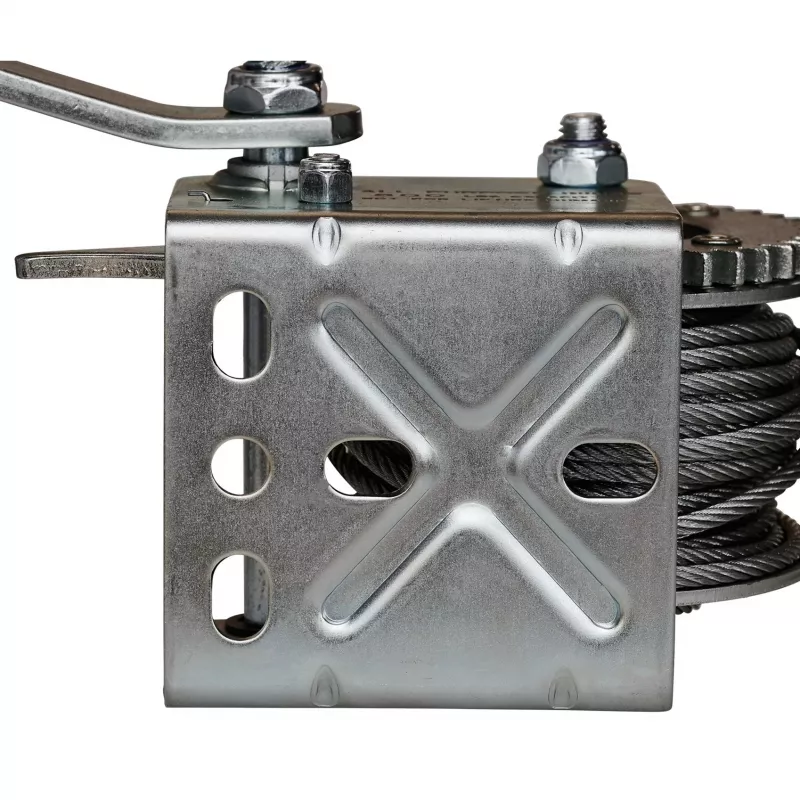 Einhell 2260160 Handseilwinde. Maximales Lastgewicht: 500 kg, Seillänge: 10 m, Seildurchmesser: 4,2 mm. Gewicht: 2,5 kg (2260160)