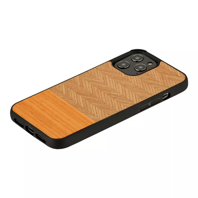 Handyhülle Man and Wood für iPhone 12 / 12 Pro — Fischgrätmuster, schwarz