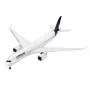 Revell 03881 Airbus A350-900 Lufthansa Plastikmodellbausatz, 1:144