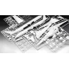 Revell 03881 Airbus A350-900 Lufthansa Plastikmodellbausatz, 1:144