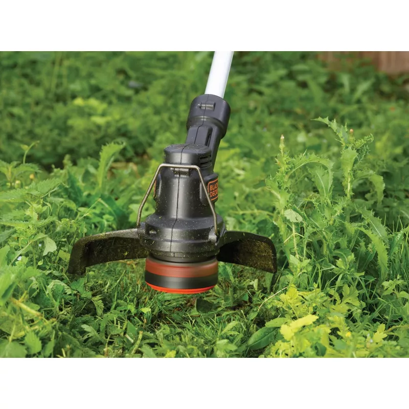 Black+Decker ST1823 18-V-Akku-Rasentrimmer, 25 cm, 1,5 Ah Li-Ion, Teleskopstiel, Orange/Schwarz