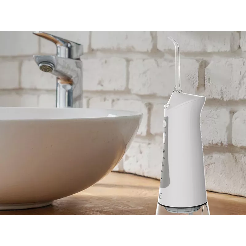 Lafe 47481 Water Flosser CLeanPRO White