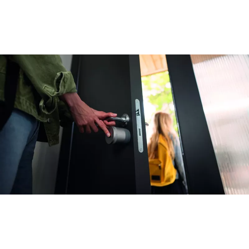 Yale Linus Smart Lock L2 Lite, Silber (05/109100/SI)