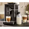 Espressomaschine Tchibo Esperto2 Milk schwarz — integrierter Milchaufschäumer, automatischer Espressovollautomat für die Arbeitsplatte