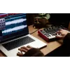 Akai MPK Mini Play MK3 MIDI-Controller-Keyboard mit Pad-Controller, USB, Schwarz/Rot