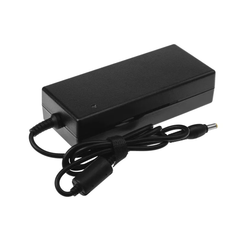 Green Cell PRO AD89P Laptop-Ladegerät für Acer Aspire, 19 V 6,32 A 120 W