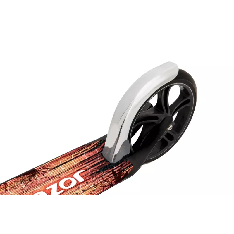 Tretroller Razor A5 Lux — Aluminium, 20 cm Polyurethan-Räder, klappbar, höhenverstellbar, max. Belastung 100 kg, schwarz