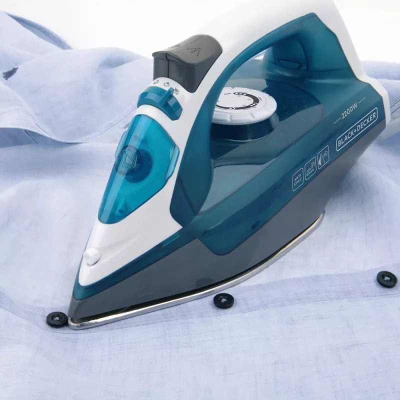 Dampfbügeleisen Black+Decker BXIR2200E (2200W)