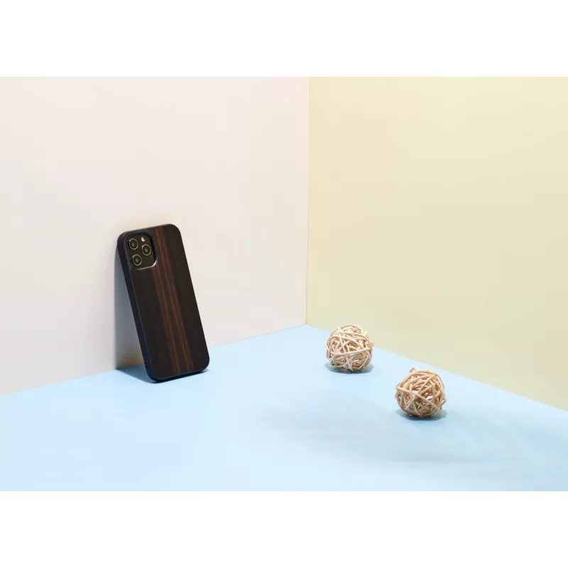 Handyhülle man and wood für iPhone 12 / 12 Pro — Ebenholz Schwarz