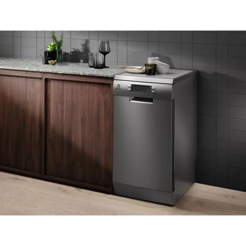 Electrolux ESA63210SX freistehender Geschirrspüler, 45 cm, 10 Maßgedecke, AirDry, 46 dB, Energieklasse E, Edelstahl