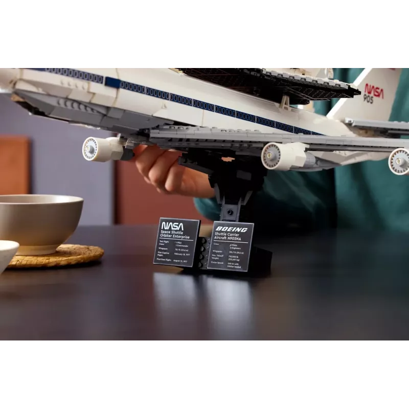 LEGO Icons 10360 Shuttle Carrier Aircraft Bausatz, 2417 Teile