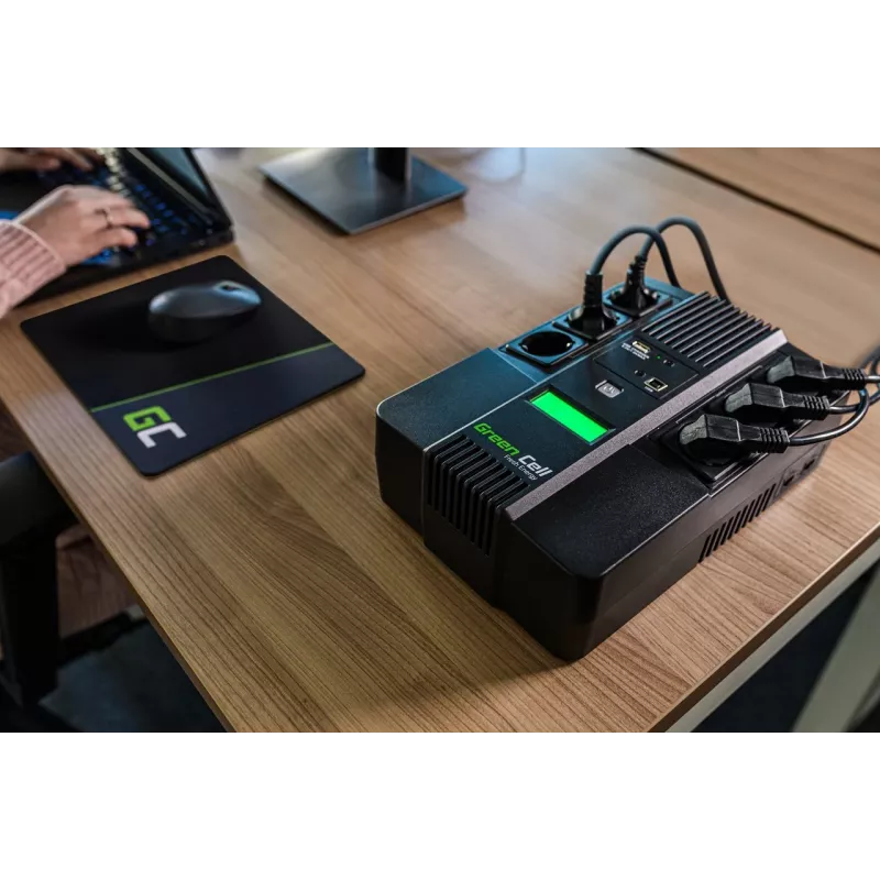 Green Cell AiO 800VA LCD USV unterbrechungsfreie Stromversorgung Line-Interactive 0,8 kVA 480 W 6 Steckdosen