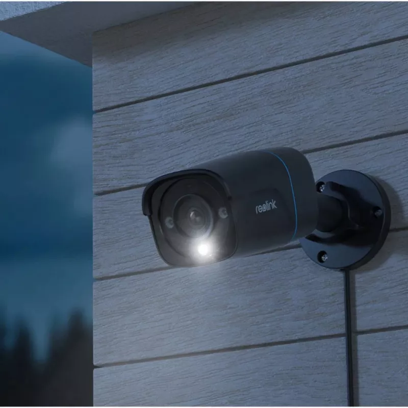 Reolink P330 4K IP-Überwachungskamera, 8 MP 3840 x 2160, innen und außen, integriertes Mikrofon, 30 m Nachtsicht, Schwarz