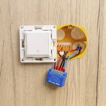 Intelligenter Schalter Shelly 1 Mini Gen4 1P kabellos 110–240 V 50–60 Hz 1,2 W Bluetooth Wi‑Fi ZigBee 34×16×29 mm
