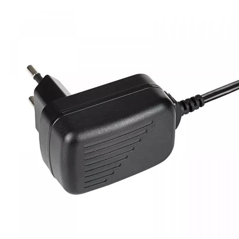 Akyga AK-TB-10 Universal-Netzteil, 12 V, 1 A, 12 W, 5,5 x 2,1 mm, 1,4 m