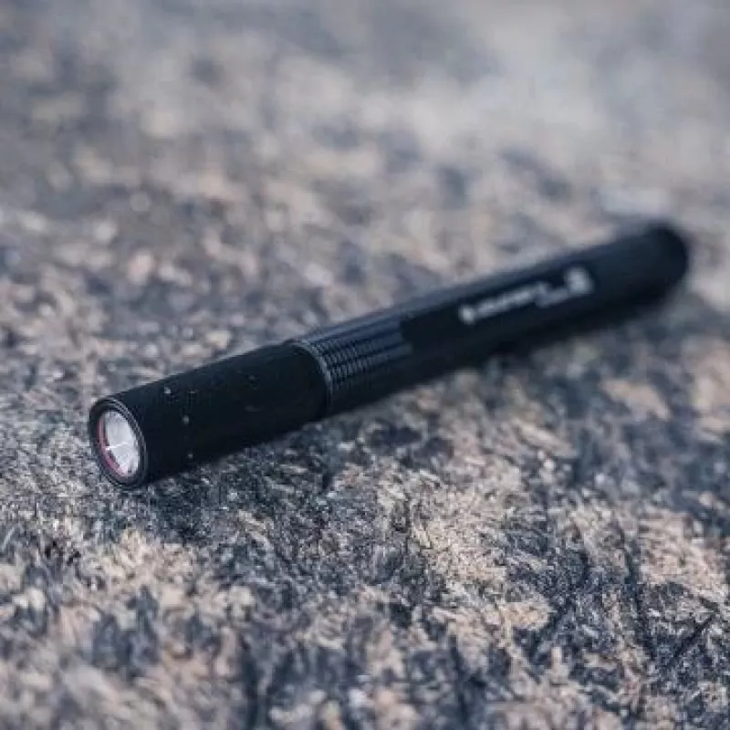 Ledlenser P4 LED-Stifttaschenlampe, Schwarz