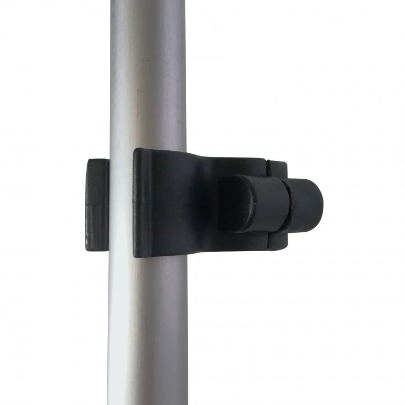 Stockhalter für Krücken, am Rollstuhl montierbar