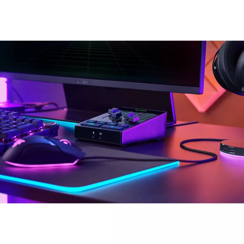 Razer Digitales Mischpult 4-Kanal (RZ19-03860100-R3M1)