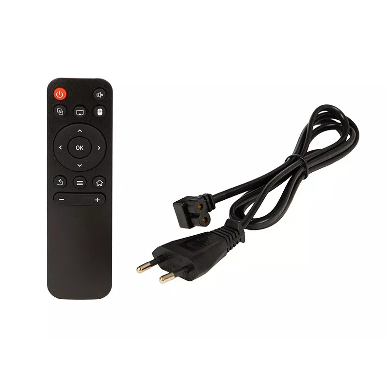 BLOW tragbarer AndroidTV-FullHD-Projektor