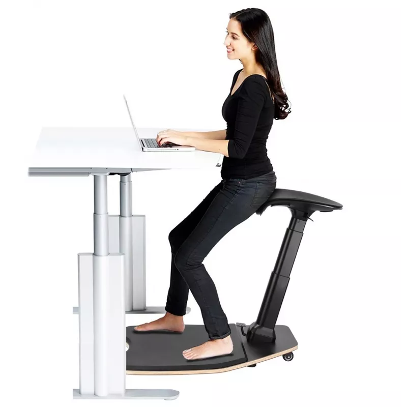 Ergonomischer Stuhl MACLEAN MC-872 — höhenverstellbar, mit Wippmechanismus