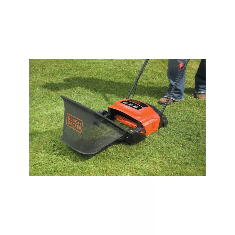 Rasenvertikutierer Black & Decker GD300