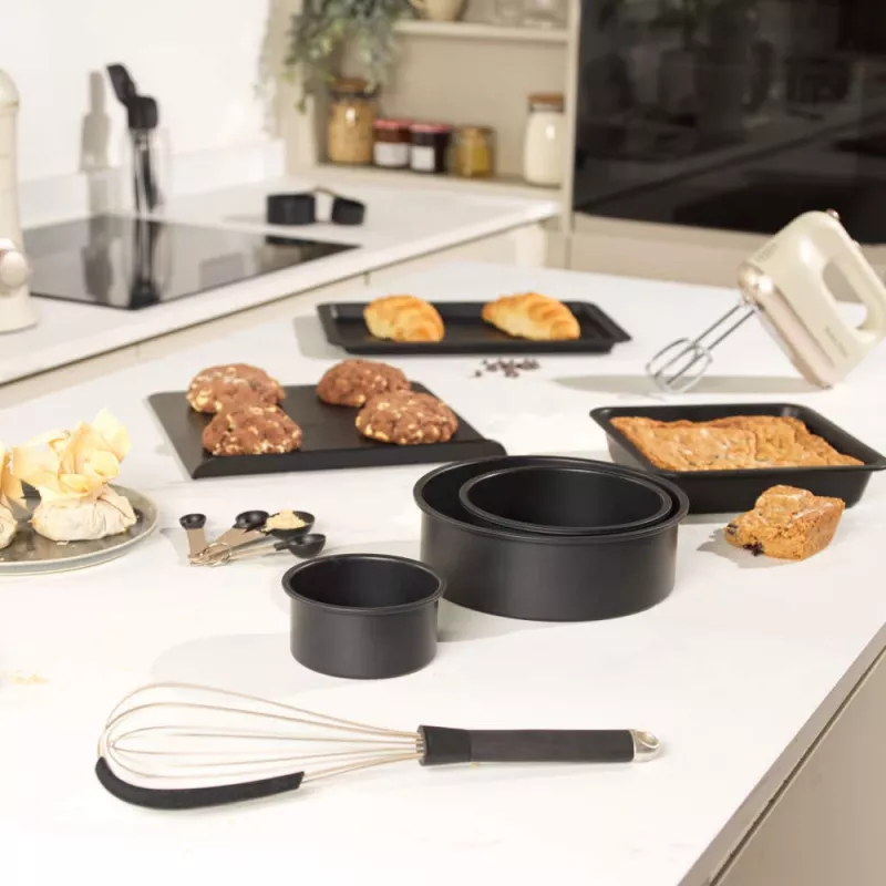 Salter BW128381EU7 Bakes 8-teiliges Silikon-Küchenutensilien-Set