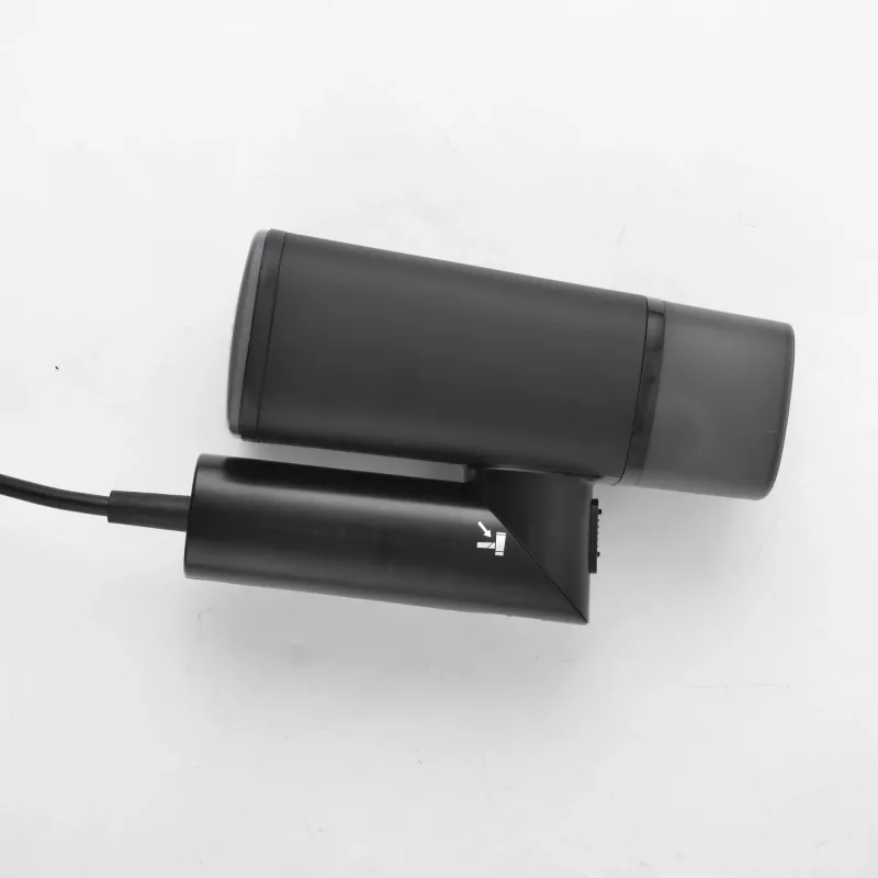 Severin DG 3282 Dampfbügeleisen, Schwarz
