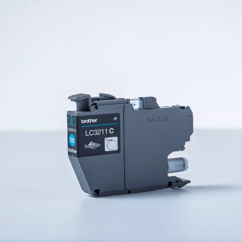 Brother LC3211C Tintenpatrone 1 Stück Original Standard-Reichweite Cyan